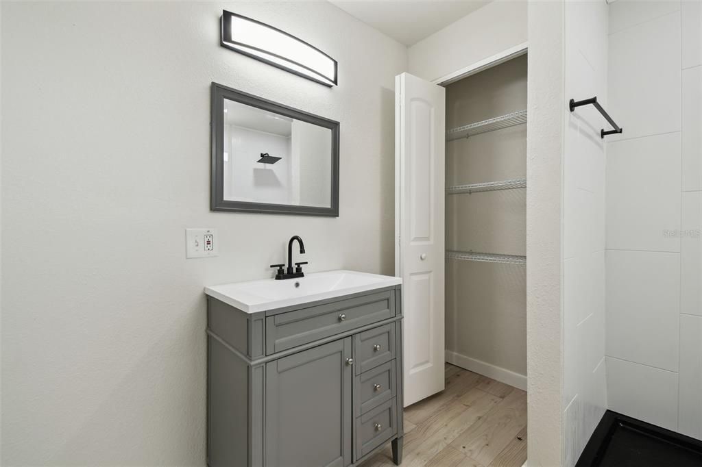 Active With Contract: $379,000 (4 beds, 2 baths, 1705 Square Feet)