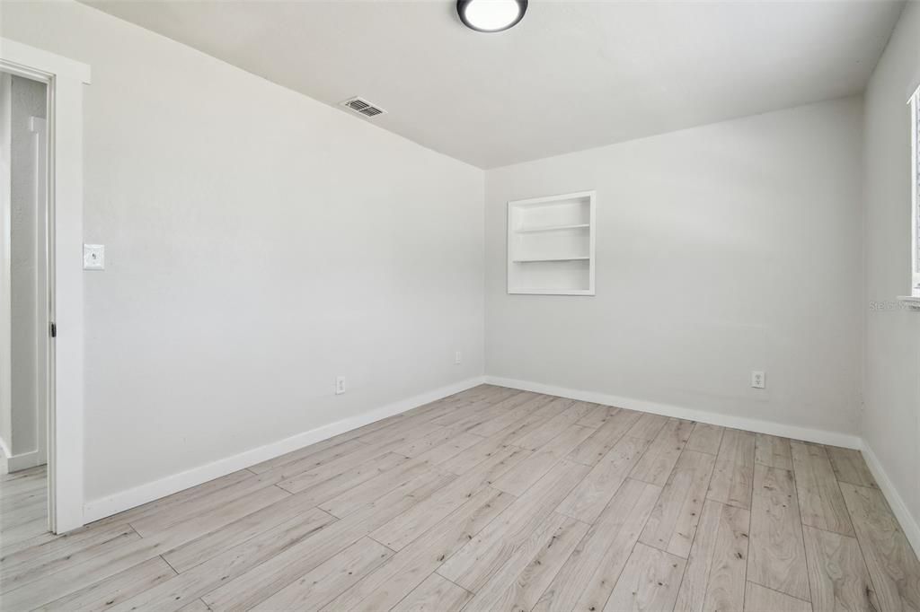 Active With Contract: $379,000 (4 beds, 2 baths, 1705 Square Feet)