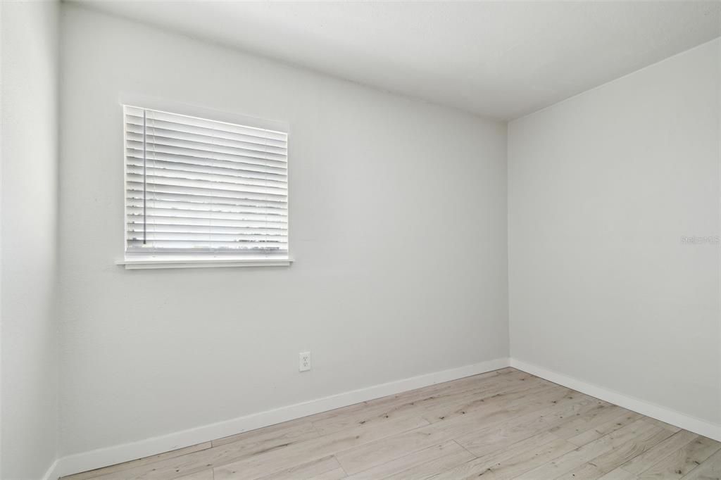 Active With Contract: $379,000 (4 beds, 2 baths, 1705 Square Feet)