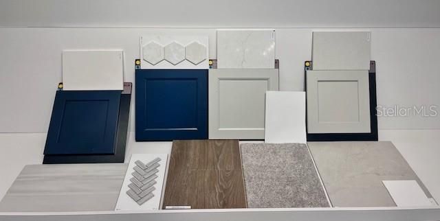 Active With Contract: $525,000 (4 beds, 3 baths, 2719 Square Feet)