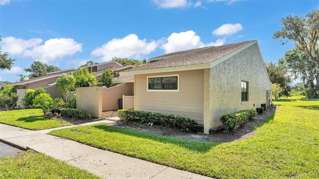 For Sale: $165,000 (3 beds, 2 baths, 1228 Square Feet)