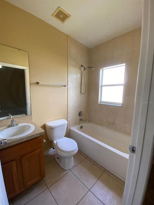 En Renta: $1,595 (3 camas, 2 baños, 1097 Pies cuadrados)