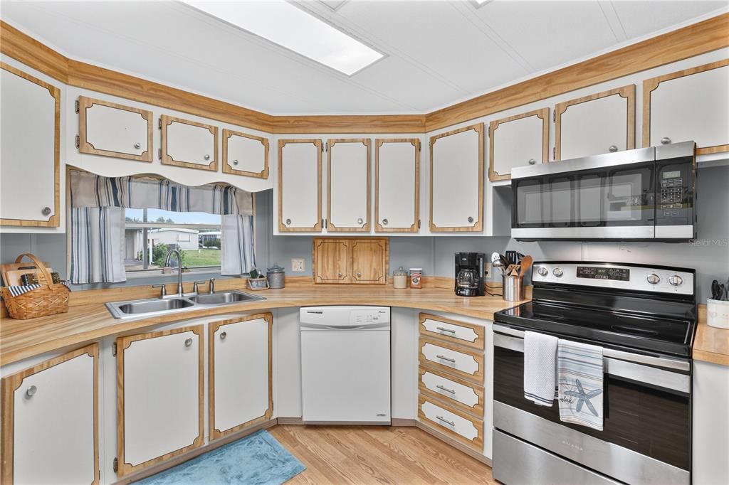 待售: $120,000 (2 贝兹, 2 浴室, 1080 平方英尺)