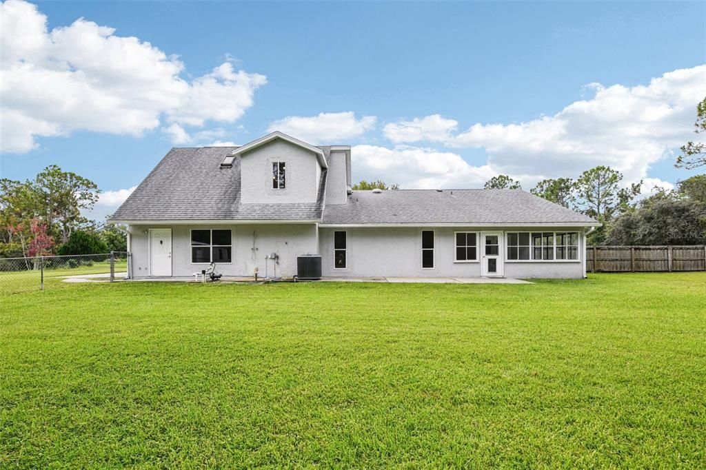 For Sale: $670,000 (4 beds, 3 baths, 3154 Square Feet)