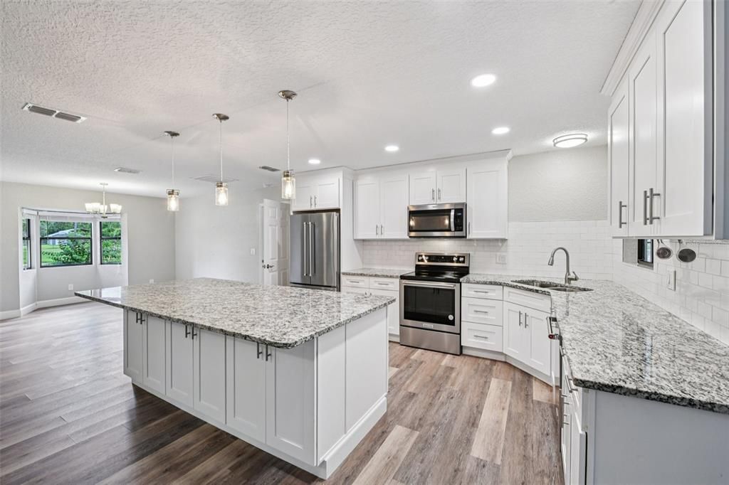 For Sale: $670,000 (4 beds, 3 baths, 3154 Square Feet)