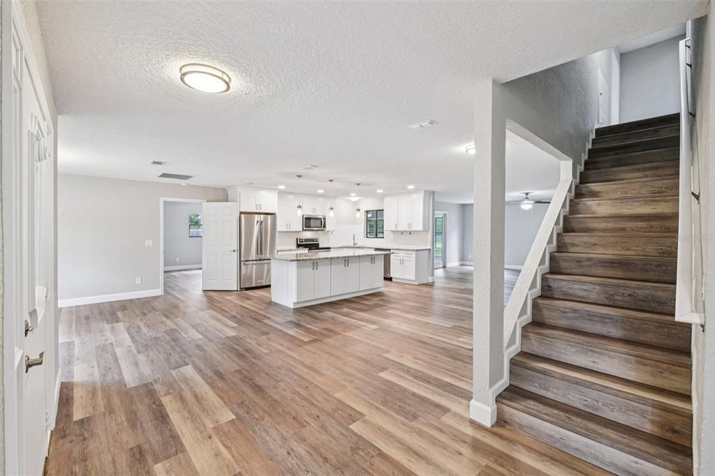 For Sale: $670,000 (4 beds, 3 baths, 3154 Square Feet)