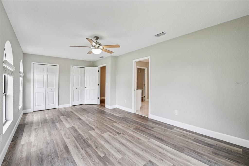 For Sale: $670,000 (4 beds, 3 baths, 3154 Square Feet)