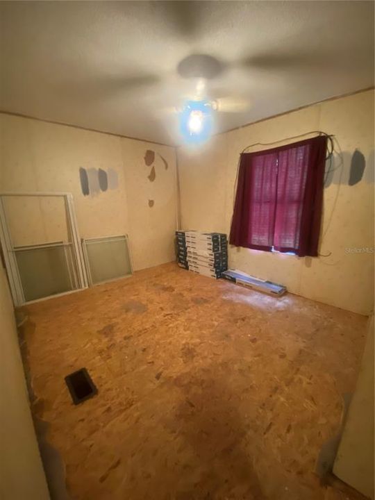 待售: $124,900 (3 贝兹, 2 浴室, 1008 平方英尺)