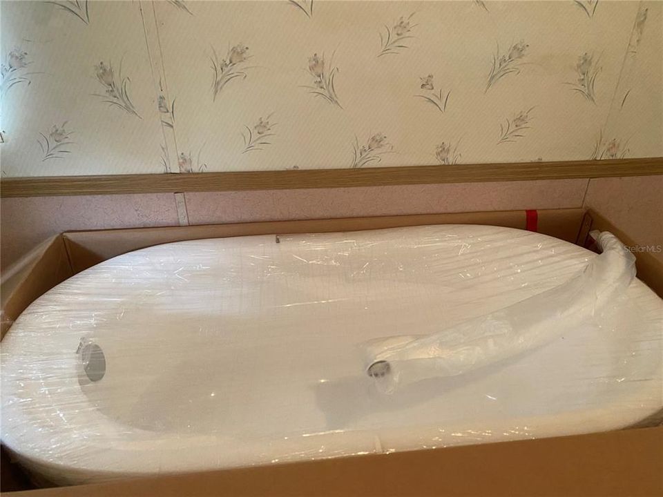 待售: $124,900 (3 贝兹, 2 浴室, 1008 平方英尺)