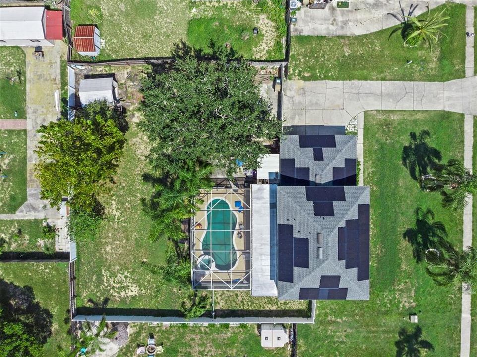 Activo con contrato: $460,000 (4 camas, 2 baños, 2392 Pies cuadrados)