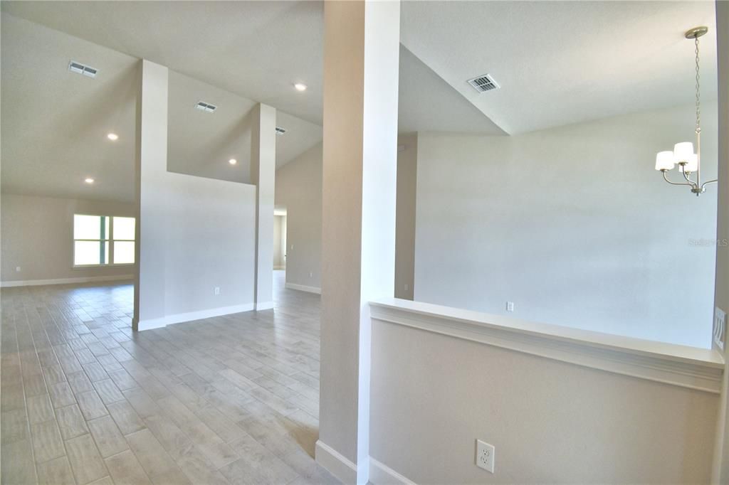 For Sale: $547,526 (4 beds, 3 baths, 3000 Square Feet)