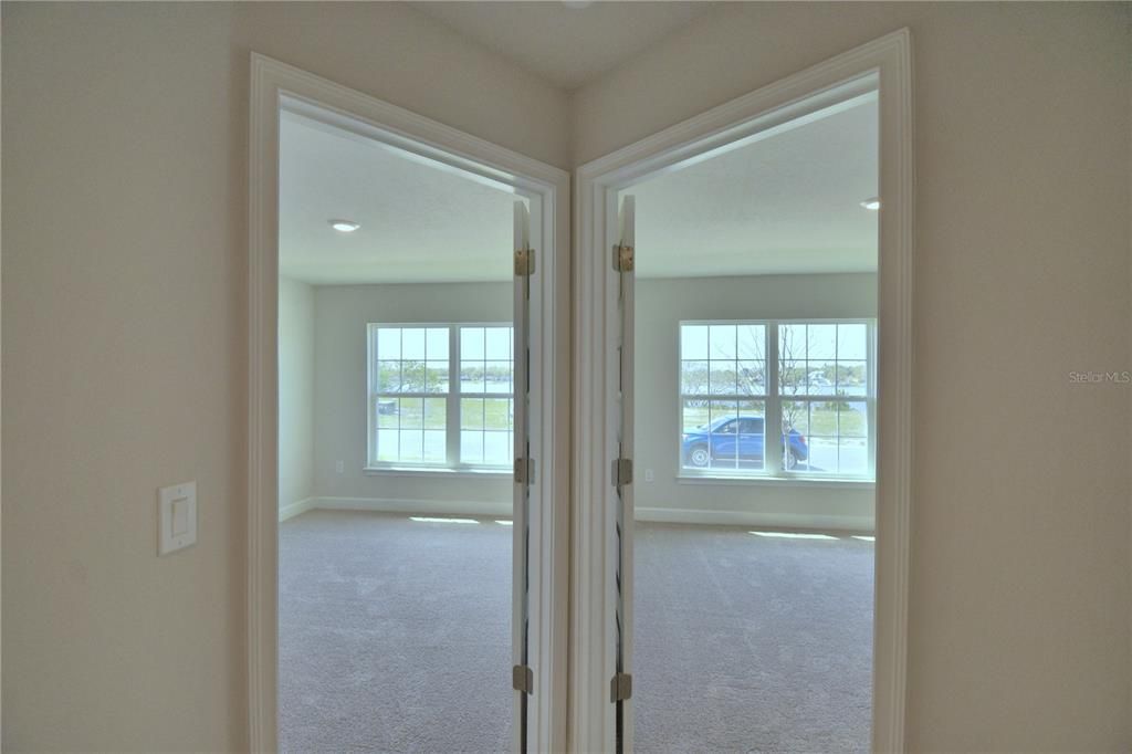 For Sale: $547,526 (4 beds, 3 baths, 3000 Square Feet)