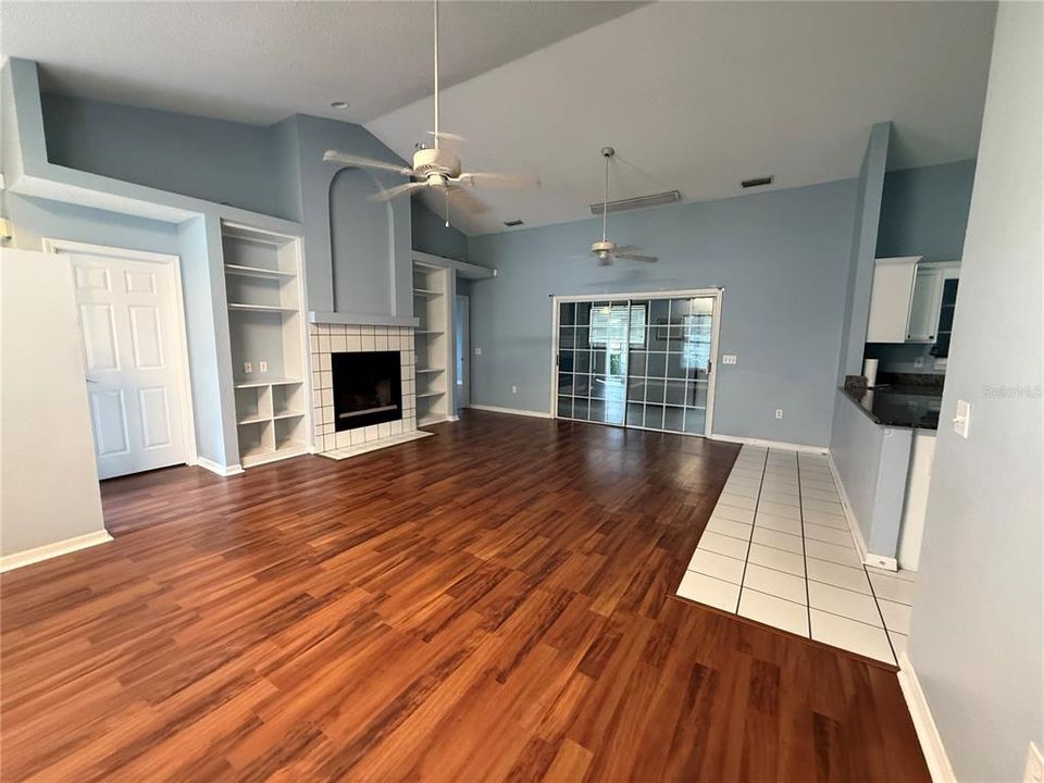 For Rent: $2,300 (4 beds, 2 baths, 1900 Square Feet)