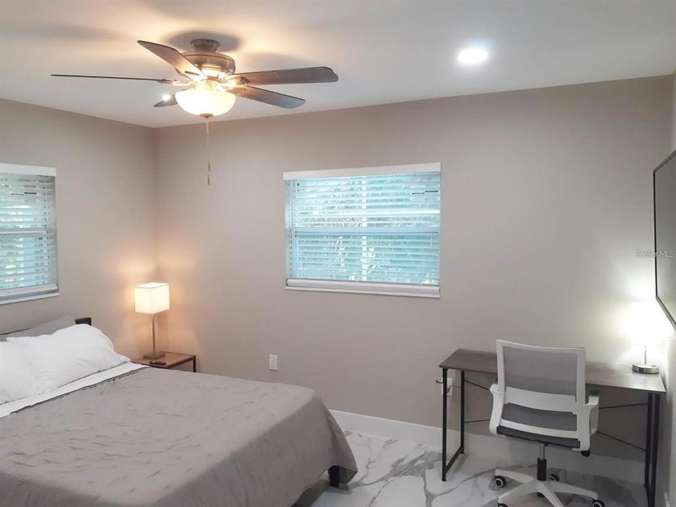 В аренду: $6,800 (5 спален, 4 ванн, 2600 Квадратных фут)