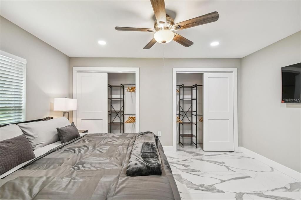 В аренду: $6,800 (5 спален, 4 ванн, 2600 Квадратных фут)