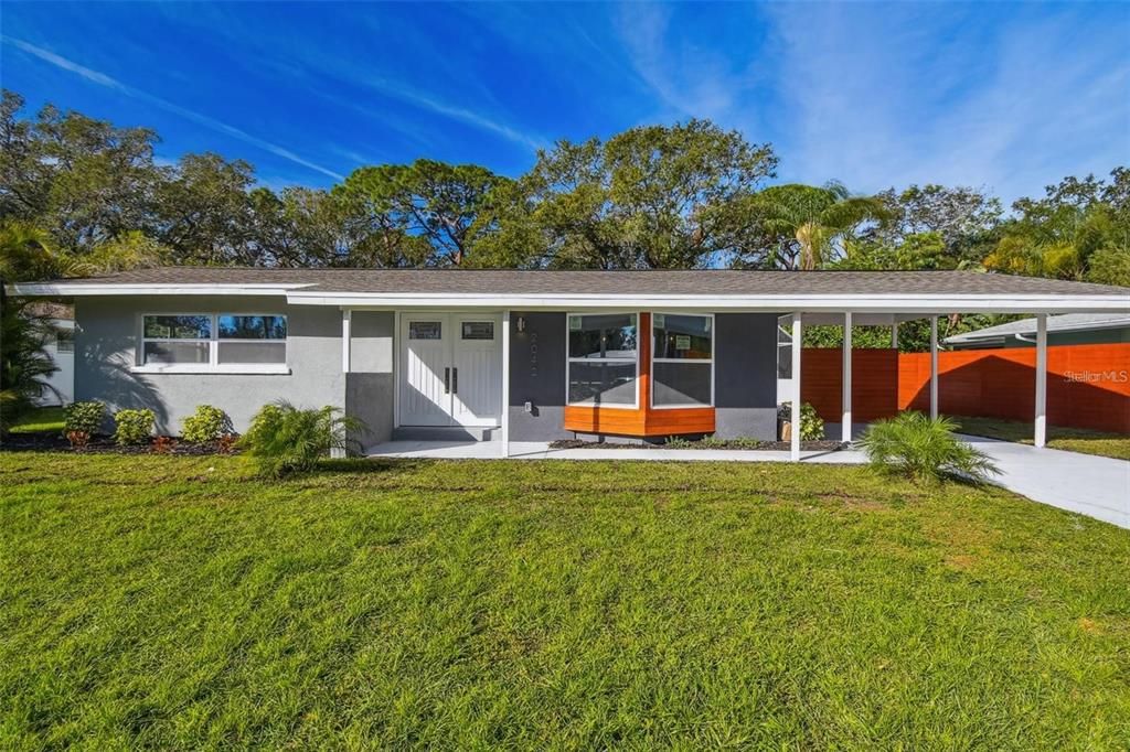 В аренду: $6,800 (5 спален, 4 ванн, 2600 Квадратных фут)