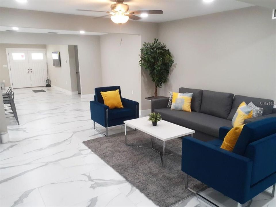 В аренду: $6,800 (5 спален, 4 ванн, 2600 Квадратных фут)