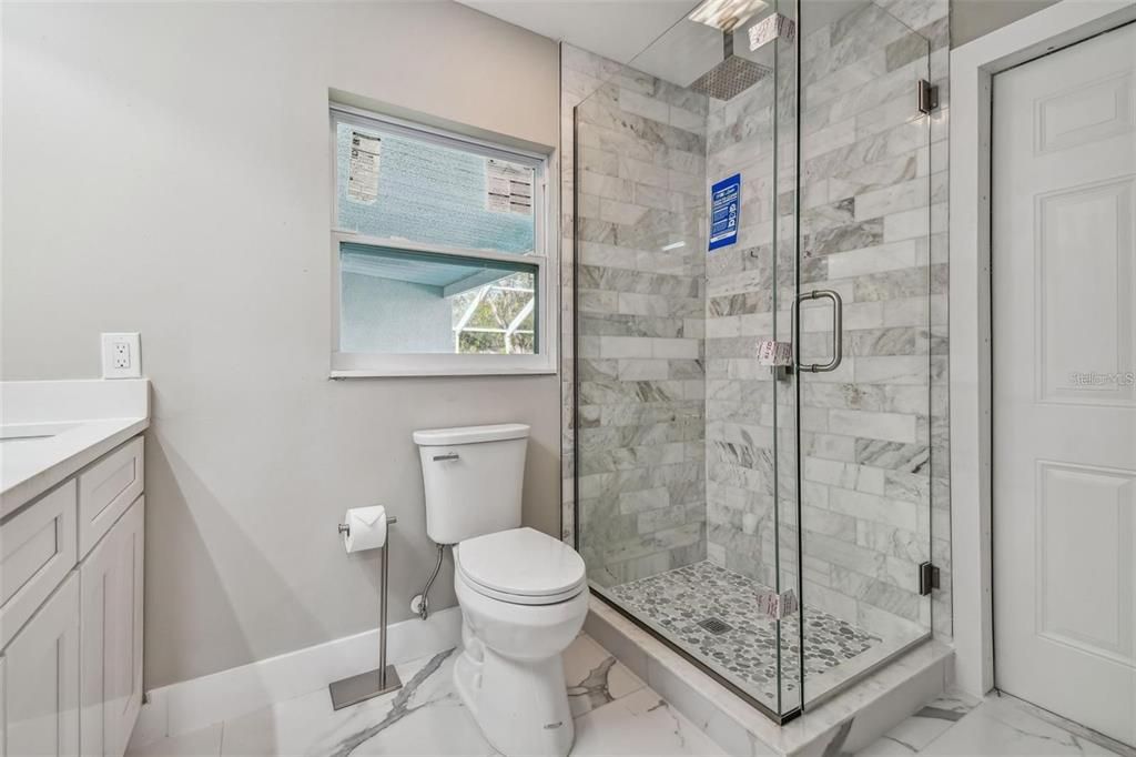 В аренду: $6,800 (5 спален, 4 ванн, 2600 Квадратных фут)