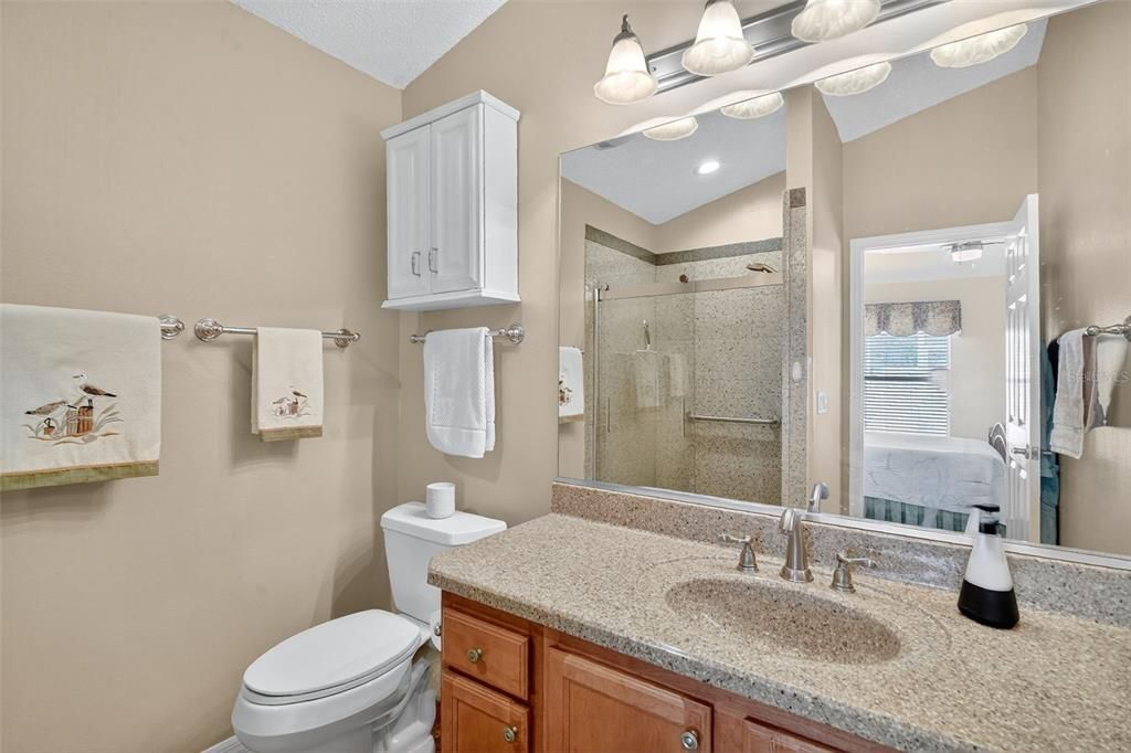 Active With Contract: $470,000 (3 beds, 2 baths, 1407 Square Feet)