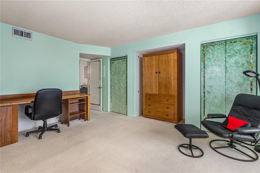 待售: $474,900 (2 贝兹, 2 浴室, 1634 平方英尺)