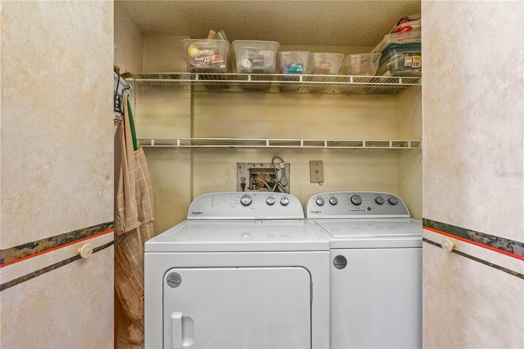 待售: $474,900 (2 贝兹, 2 浴室, 1634 平方英尺)