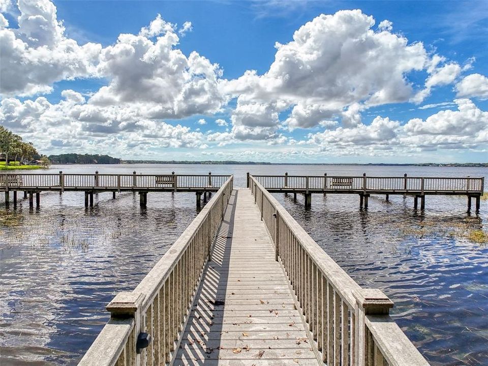 For Sale: $270,000 (2 beds, 2 baths, 1516 Square Feet)