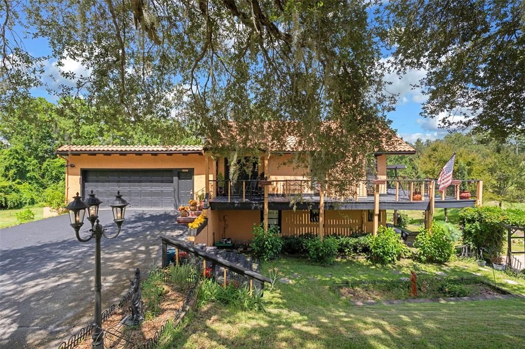 For Sale: $630,000 (4 beds, 3 baths, 2816 Square Feet)