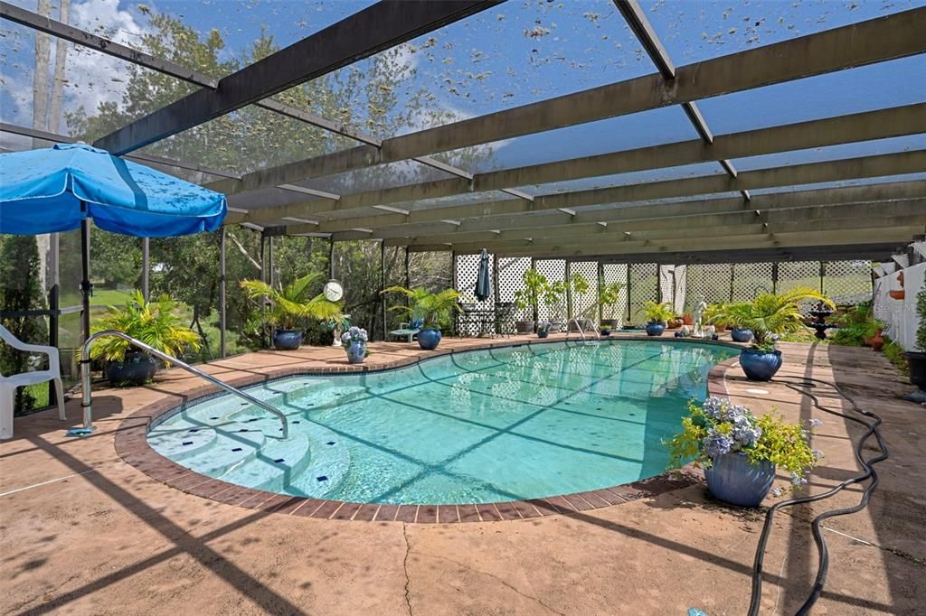 For Sale: $630,000 (4 beds, 3 baths, 2816 Square Feet)