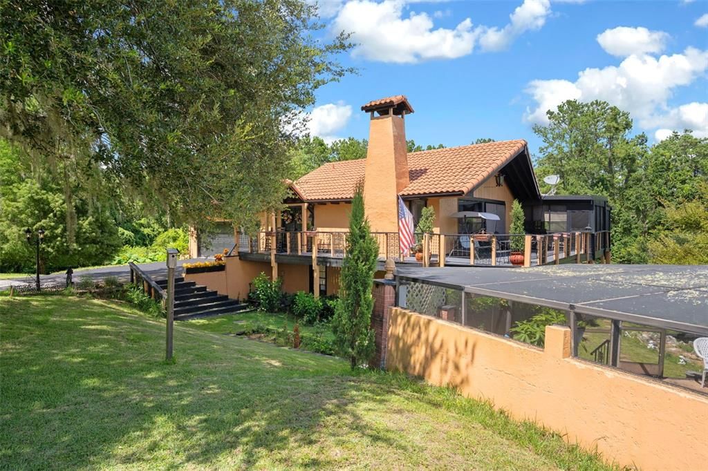 For Sale: $630,000 (4 beds, 3 baths, 2816 Square Feet)