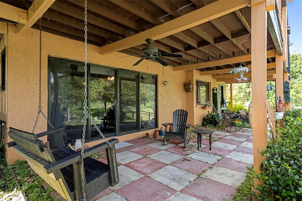 For Sale: $630,000 (4 beds, 3 baths, 2816 Square Feet)