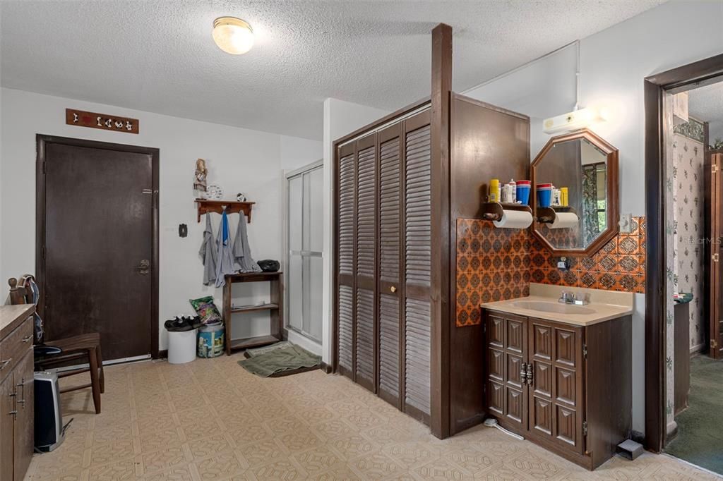 For Sale: $630,000 (4 beds, 3 baths, 2816 Square Feet)