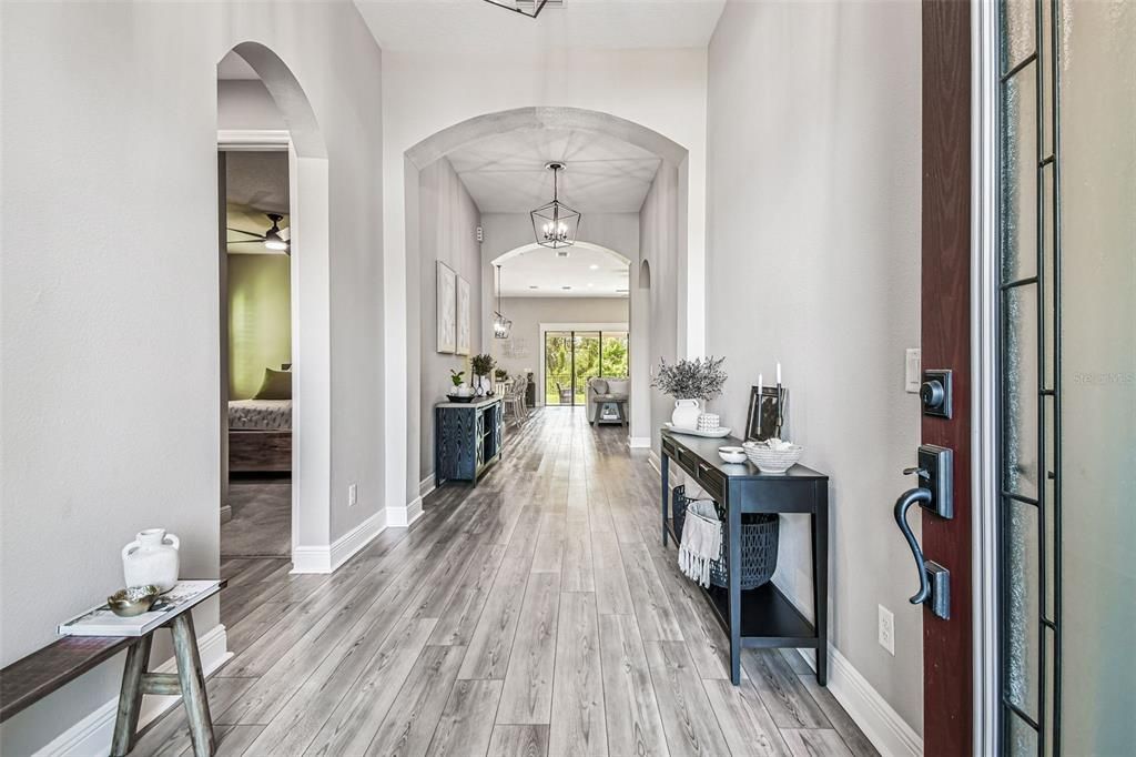 待售: $819,900 (4 贝兹, 3 浴室, 2753 平方英尺)