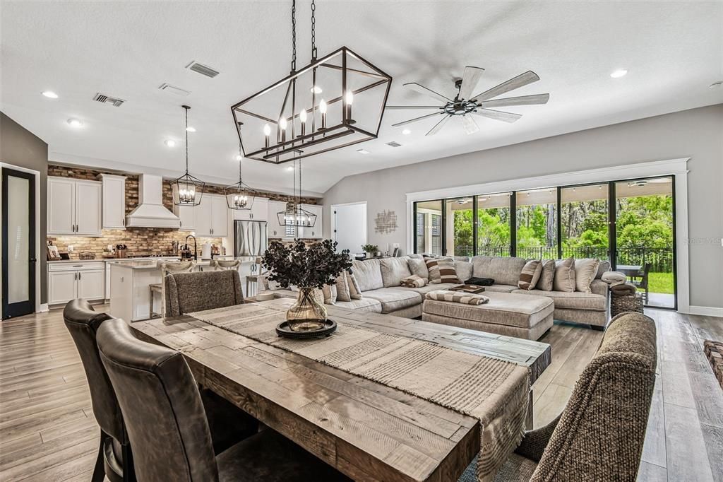 待售: $819,900 (4 贝兹, 3 浴室, 2753 平方英尺)