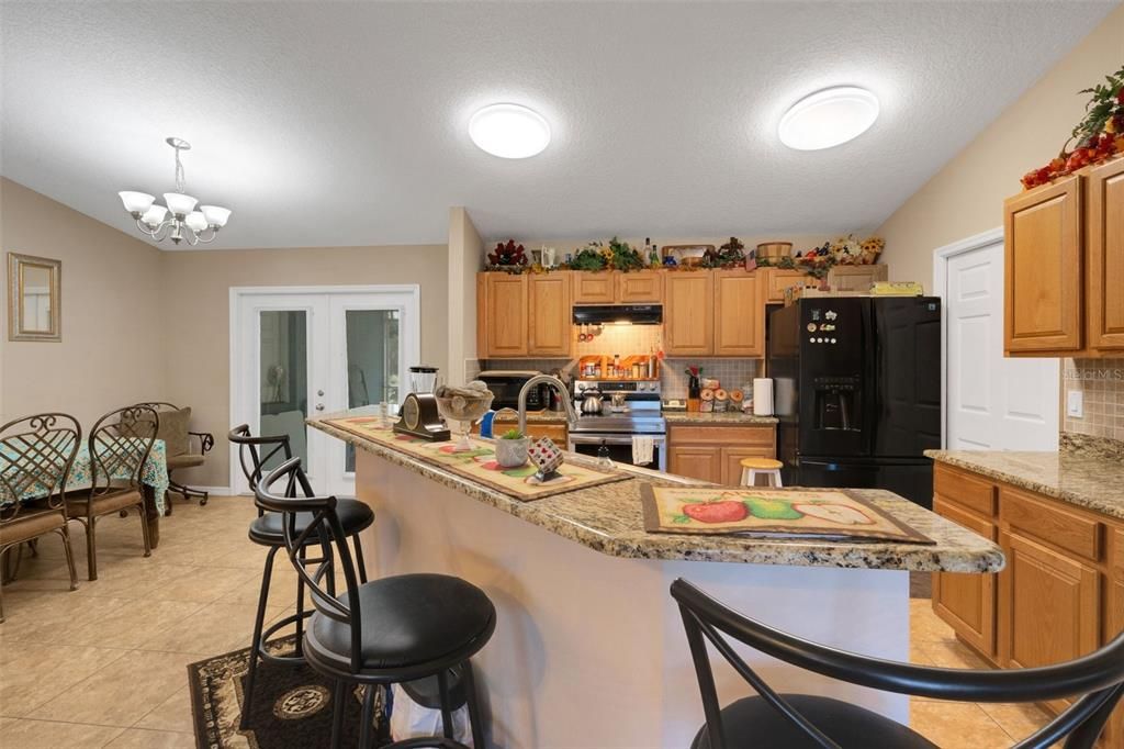 En Venta: $549,000 (3 camas, 2 baños, 1760 Pies cuadrados)