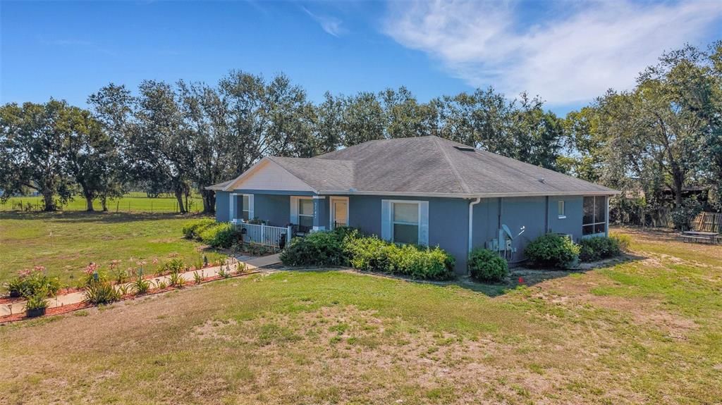 En Venta: $549,000 (3 camas, 2 baños, 1760 Pies cuadrados)