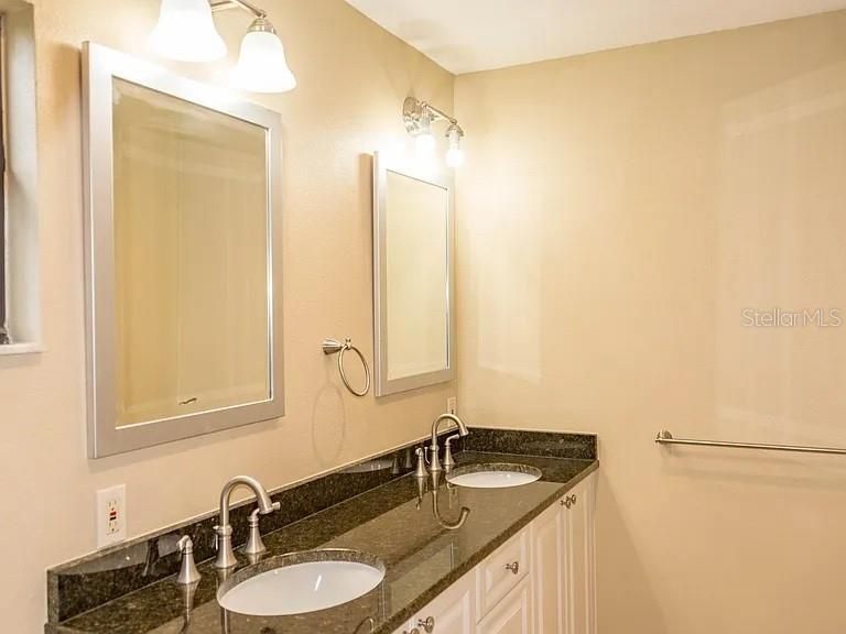 На продажу: $2,499,000 (5 спален, 5 ванн, 2753 Квадратных фут)