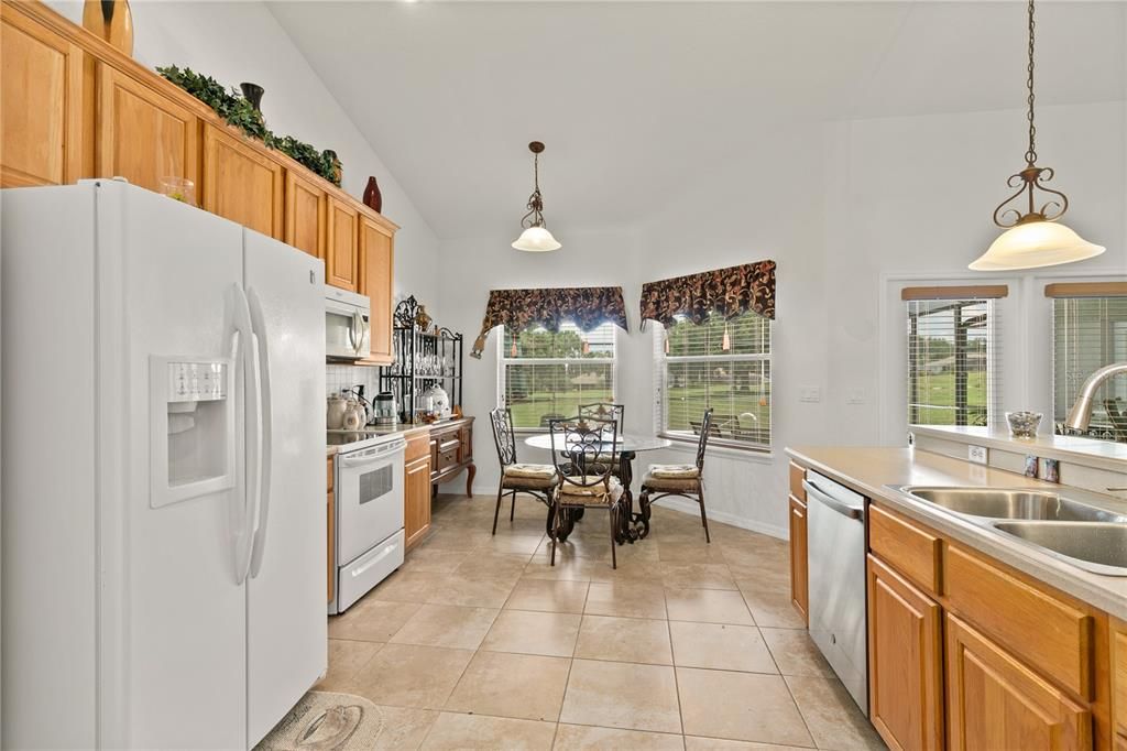 待售: $515,000 (3 贝兹, 3 浴室, 2344 平方英尺)