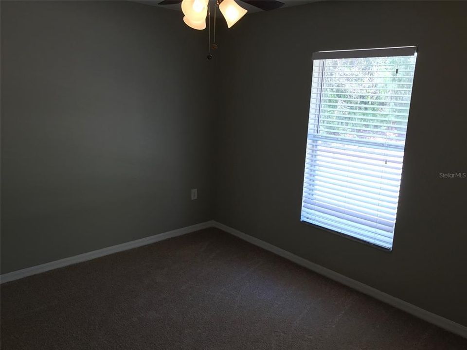 Под контрактом: $1,795 (3 спален, 2 ванн, 1870 Квадратных фут)