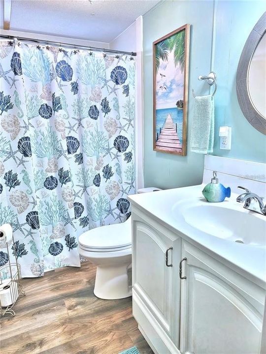 На продажу: $115,000 (1 спален, 1 ванн, 1004 Квадратных фут)