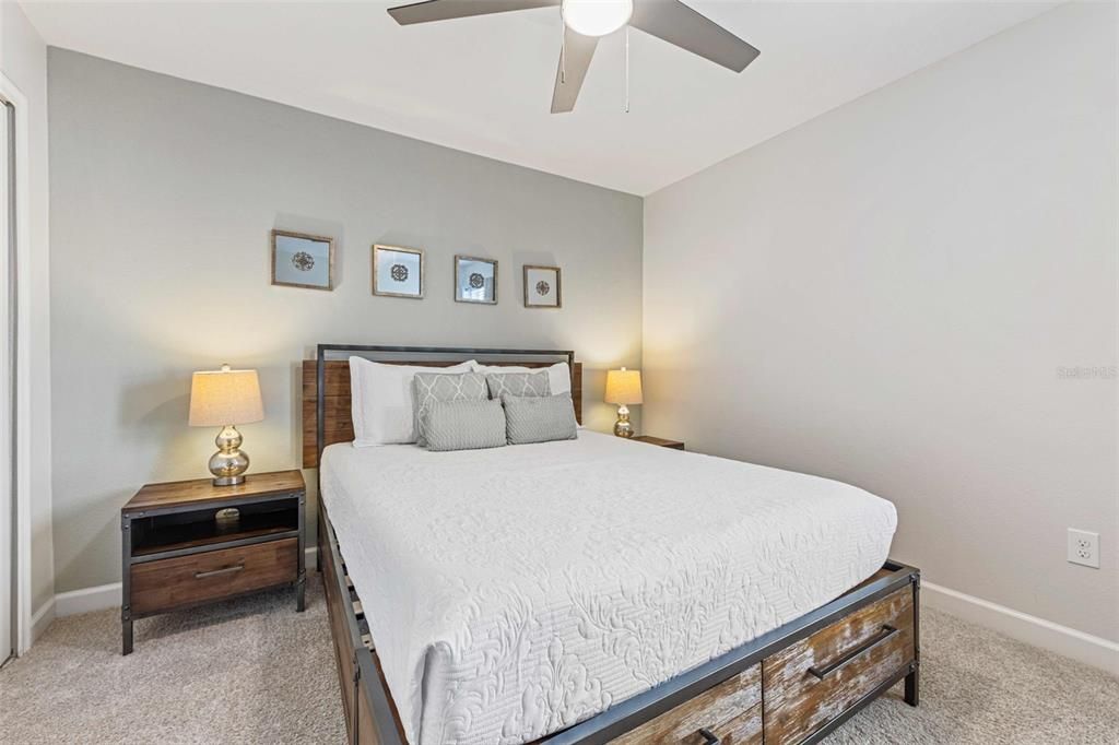 Active With Contract: $669,000 (6 beds, 5 baths, 3291 Square Feet)