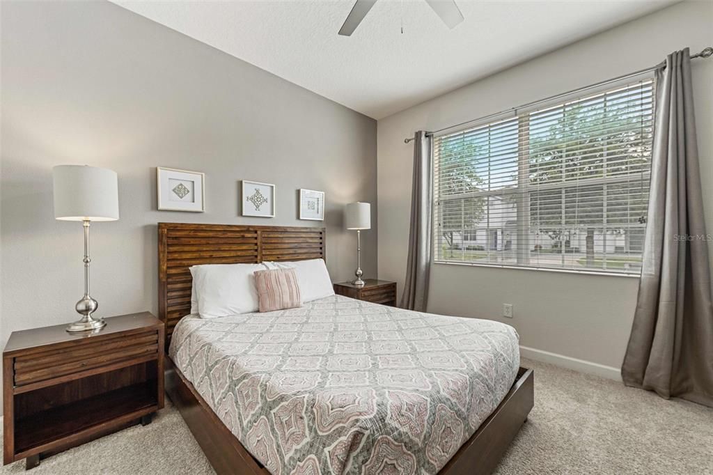 Active With Contract: $669,000 (6 beds, 5 baths, 3291 Square Feet)