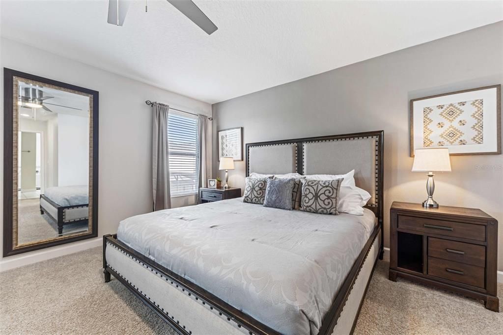 Active With Contract: $669,000 (6 beds, 5 baths, 3291 Square Feet)