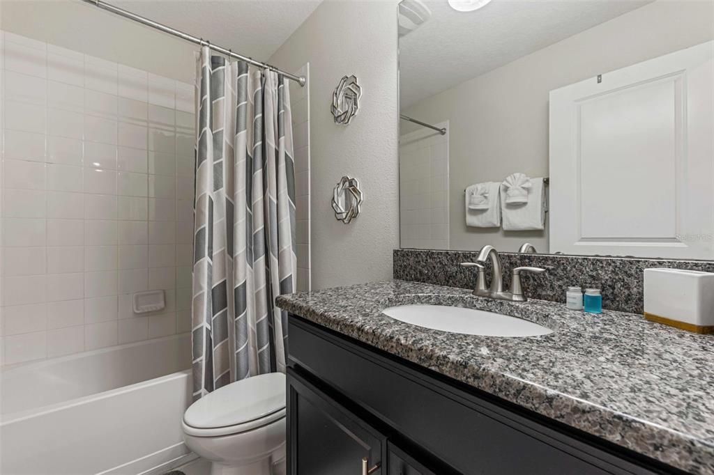 Active With Contract: $669,000 (6 beds, 5 baths, 3291 Square Feet)