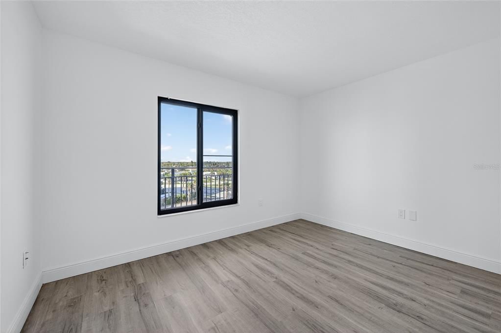 待售: $424,900 (2 贝兹, 2 浴室, 1013 平方英尺)