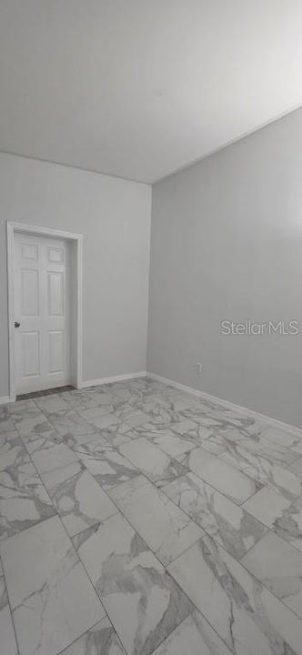 Active With Contract: $354,500 (3 beds, 1 baths, 1004 Square Feet)