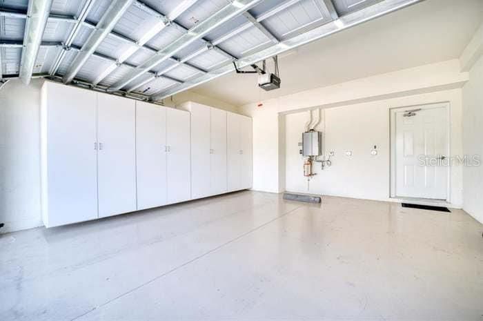 出租: $8,000 (3 贝兹, 2 浴室, 1786 平方英尺)