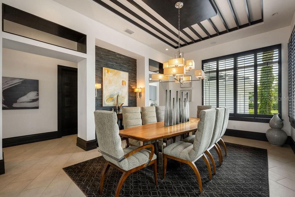 For Sale: $5,489,000 (6 beds, 7 baths, 8305 Square Feet)