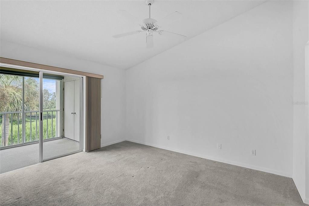 Activo con contrato: $199,000 (2 camas, 2 baños, 1142 Pies cuadrados)