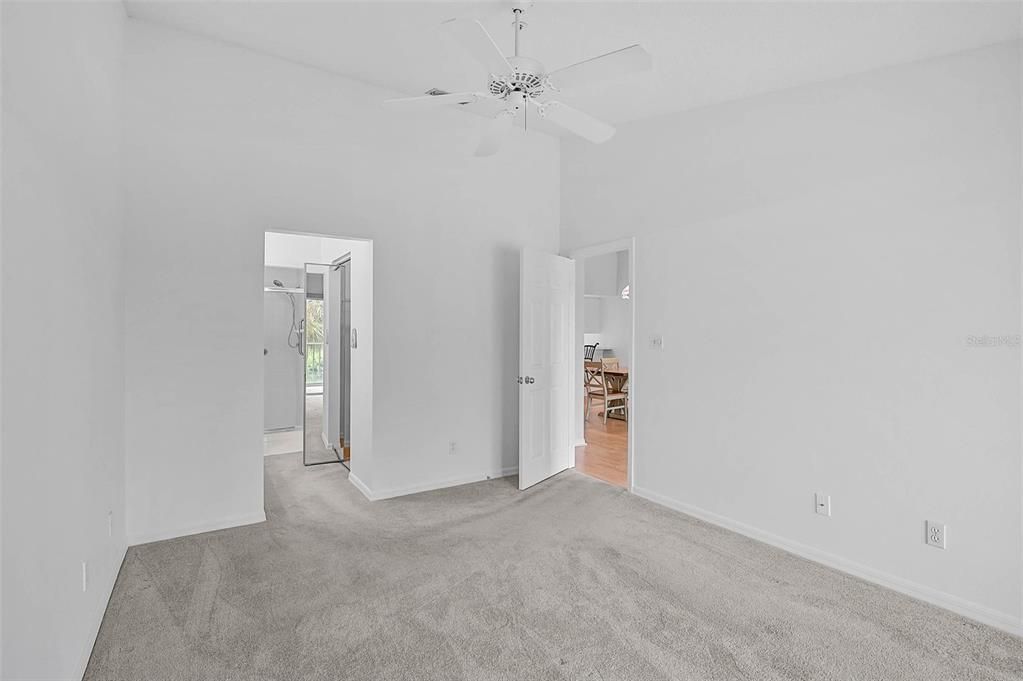 Activo con contrato: $199,000 (2 camas, 2 baños, 1142 Pies cuadrados)