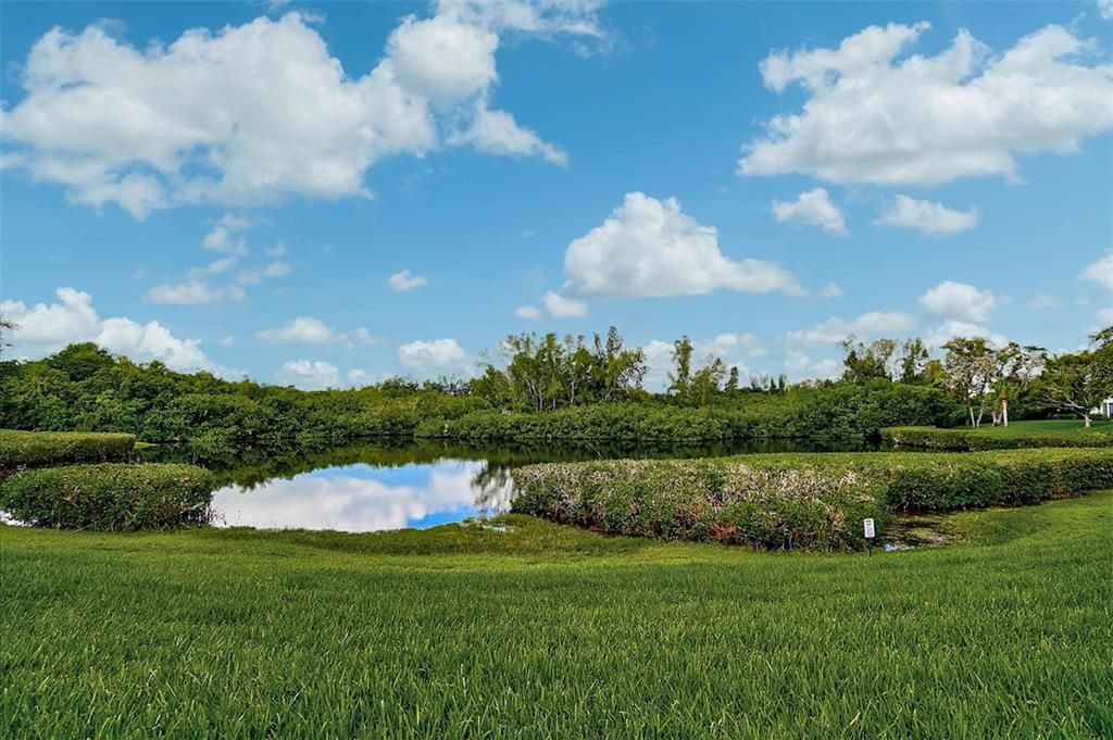 Activo con contrato: $199,000 (2 camas, 2 baños, 1142 Pies cuadrados)